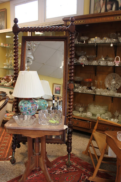 Lynn's of Alameda LLC 2
