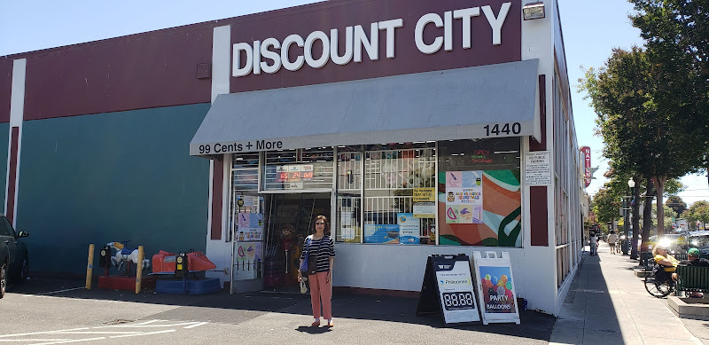 Discount City