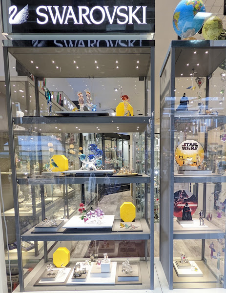 The Crystal Shop 4