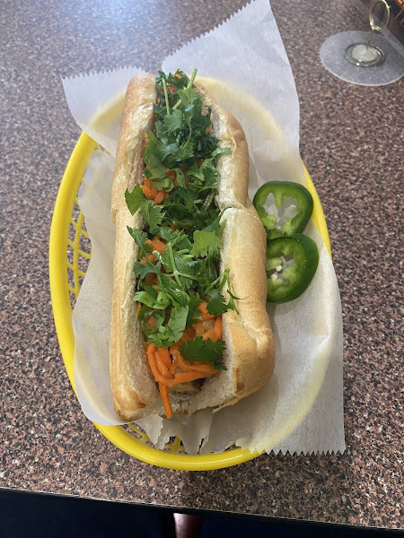 Mekong Sandwich 3