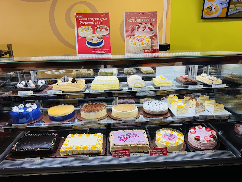 Red Ribbon Bakeshop