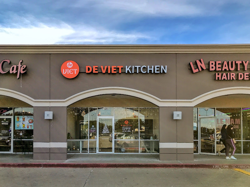 DE VIET KITCHEN 1