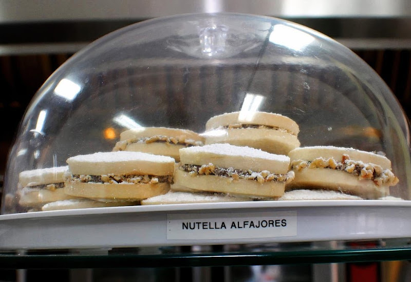 Rosi's Alfajores 3