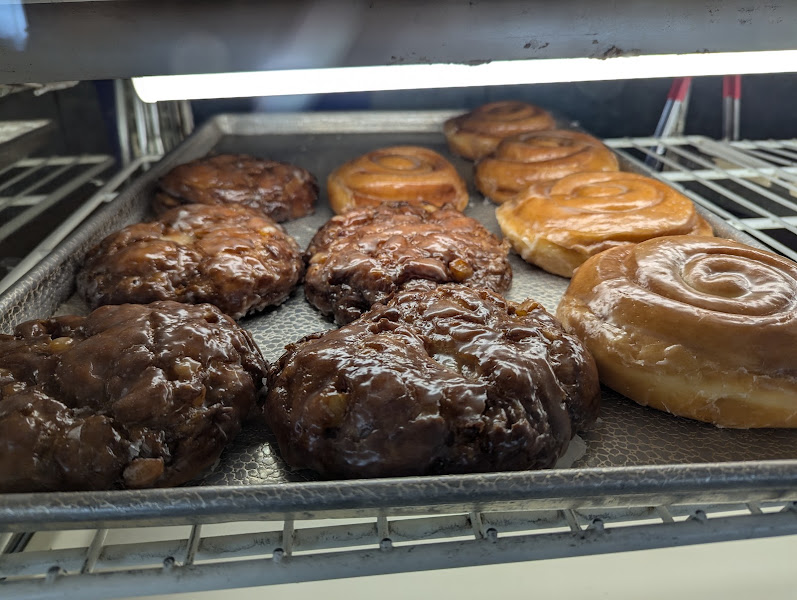 Royal Donut Shop 3