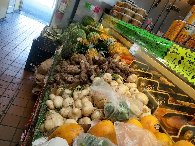 La Loma Produce #9 3
