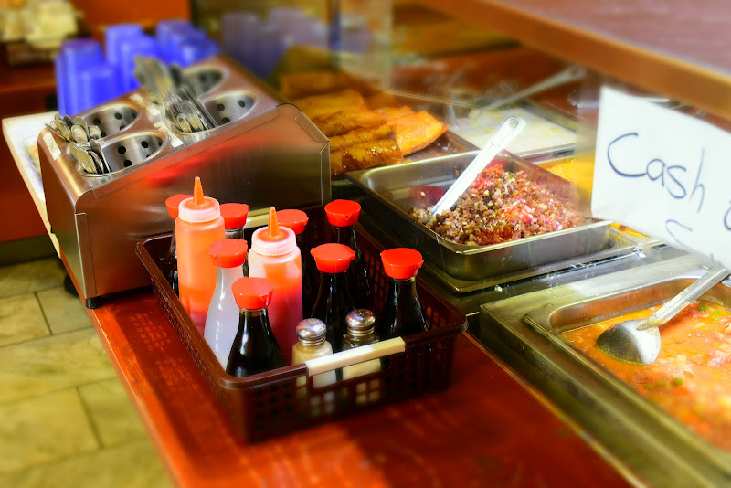 Mekeni Restaurant 2
