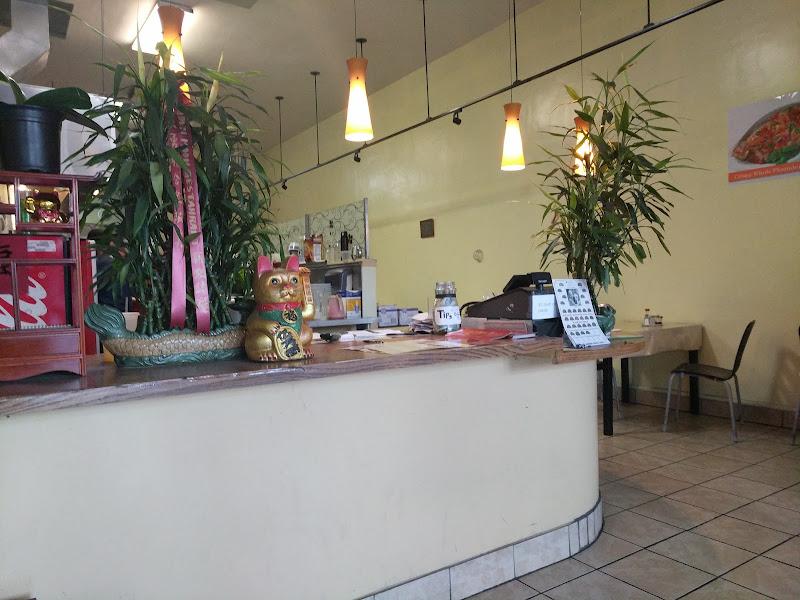 Golden Moon Restaurant 3