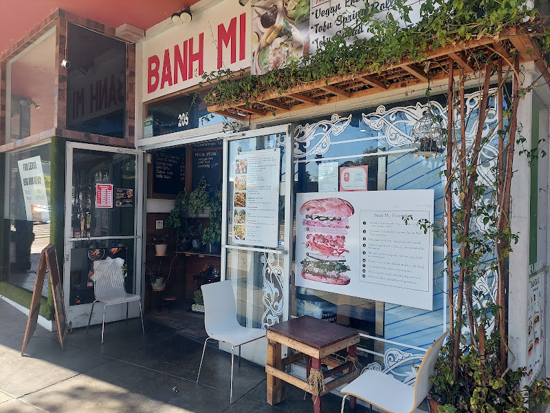 M sandwiches Cafe San Mateo