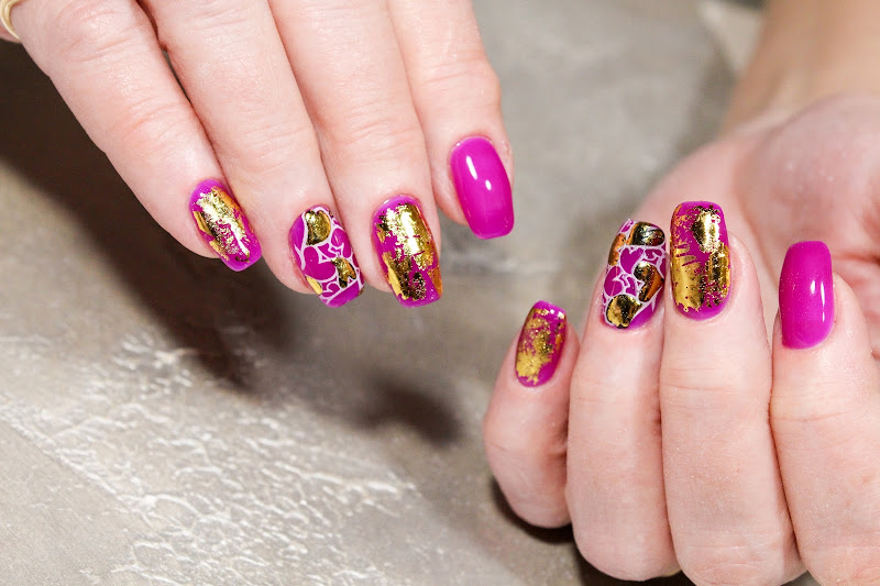 Golden Nails 4