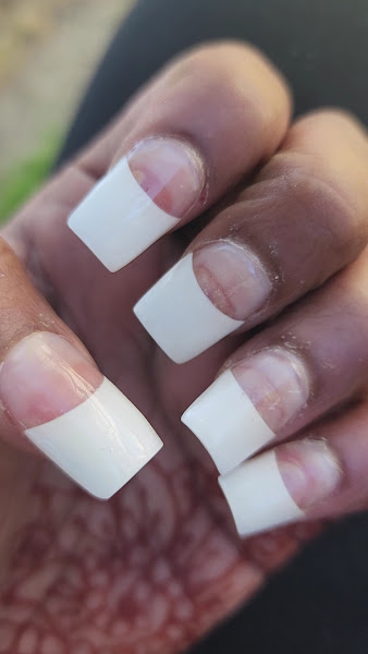 Classy Nails 2