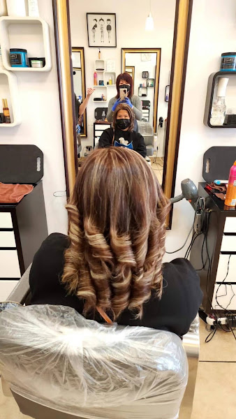 Gorgeous hair and beauty salon 3