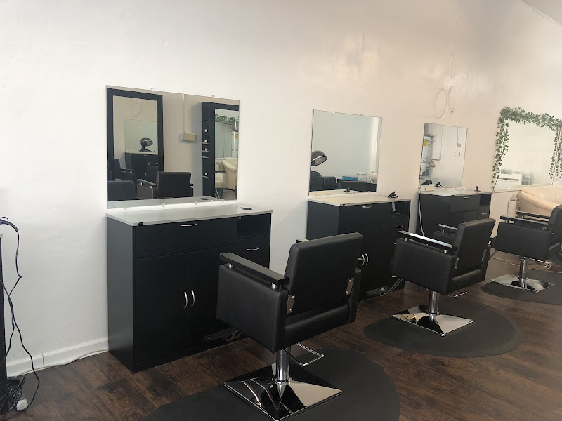 Tina’ Beauty Salon 2