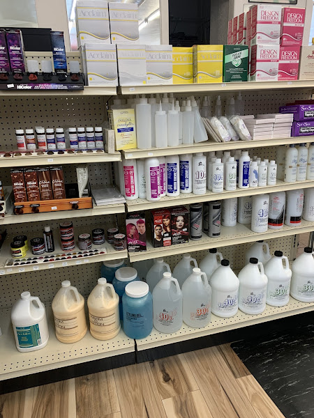 Redwood Beauty Supply 3