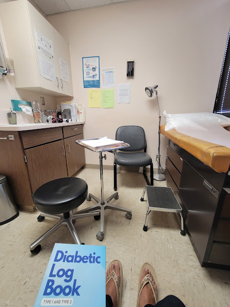 Dr. Damon Lee, MD 3
