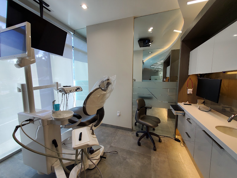 Alemany Dental 2