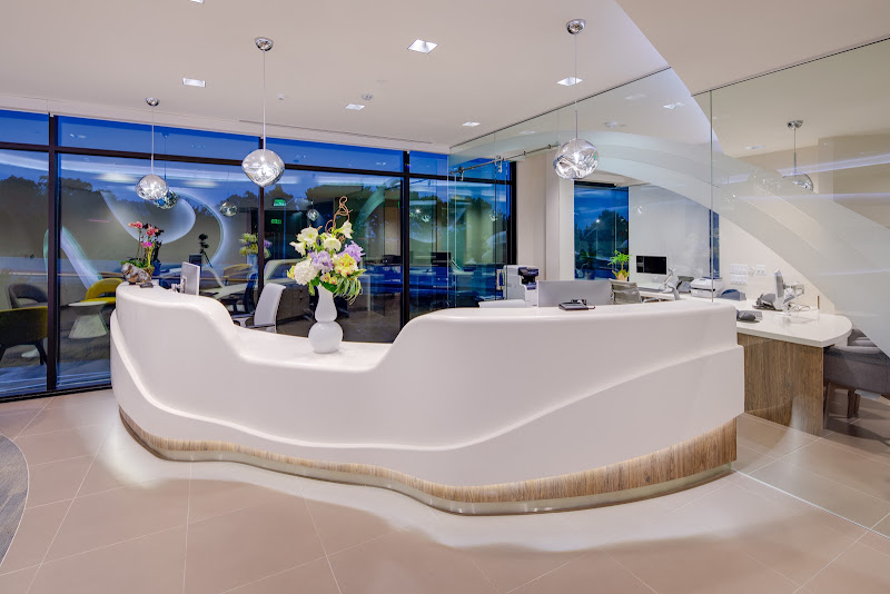 Peninsula Center Dental Implants & Oral Surgery 4