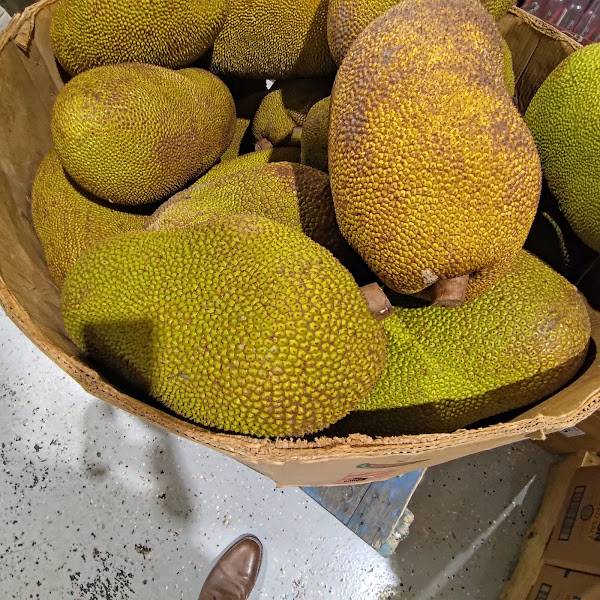 Tân Bình Market 4