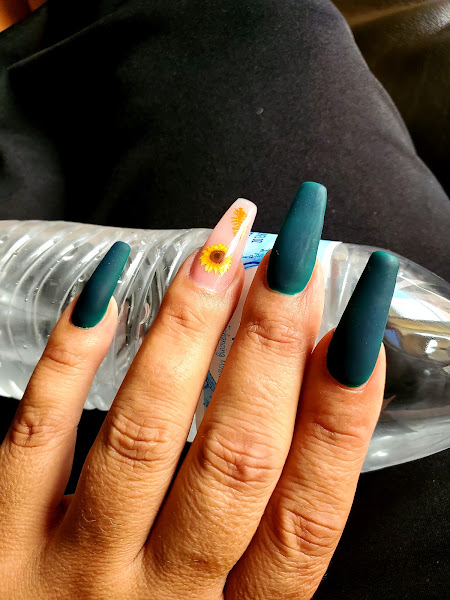 VNH Nail Spa 3