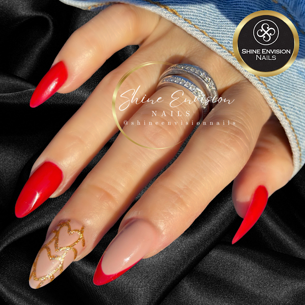 Shine Envision Nails 4