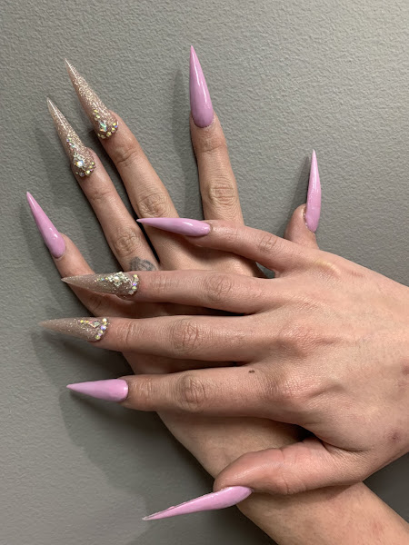 N & T Nails 3