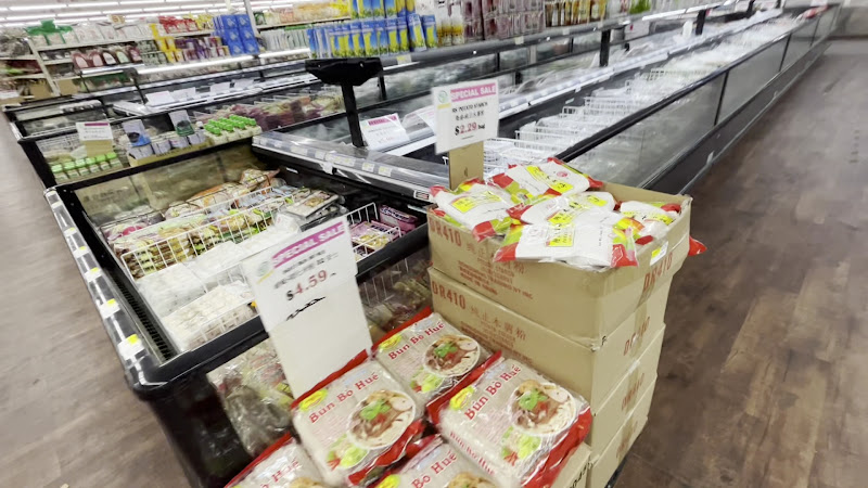 Sun Wing Supermarket 2