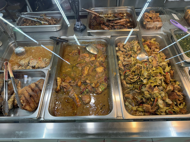 Ben Thanh Market 5