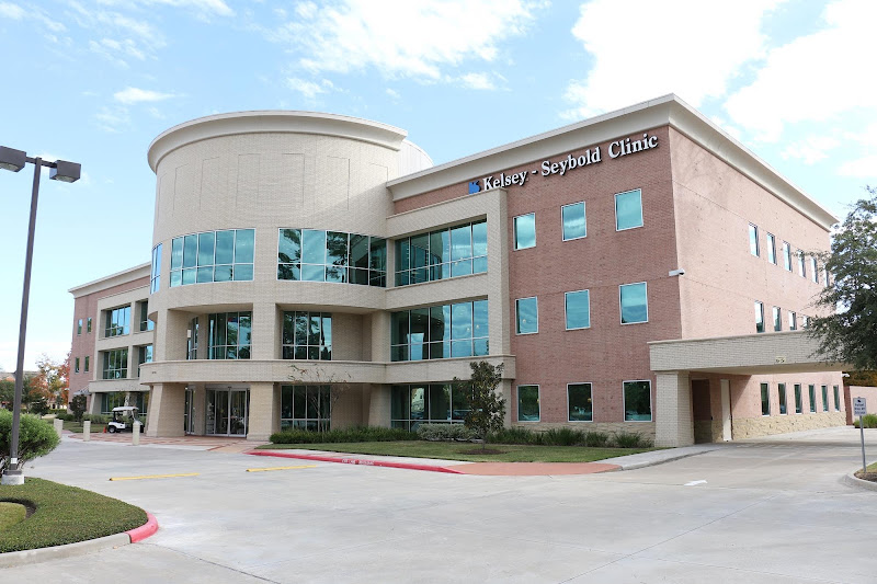 Thuy Nguyen, MD 3