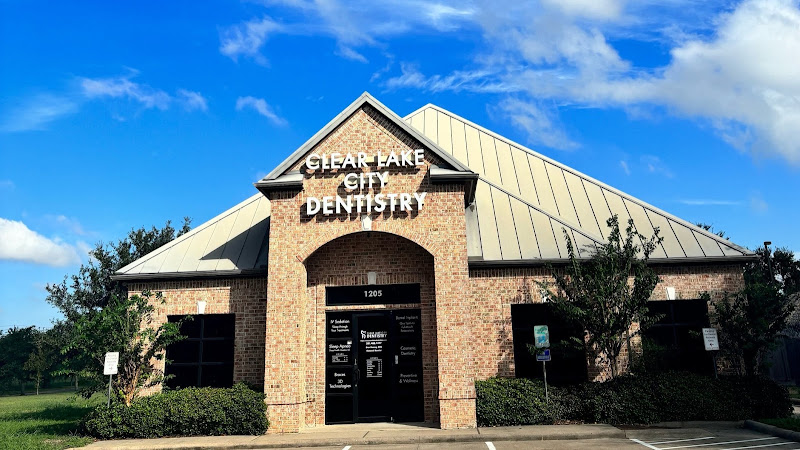 Dr. Lan T. Nguyen, DDS 2
