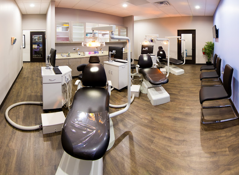 New Smiles Dental Implant & Cosmetic Center 3