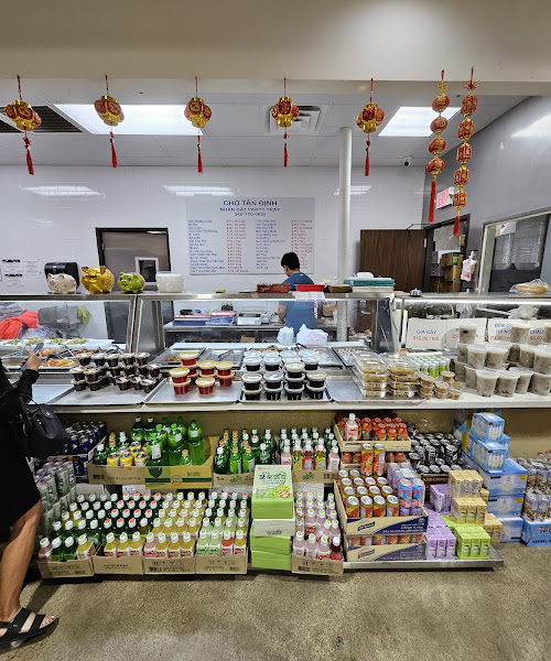 Tan Dinh Food Market 5