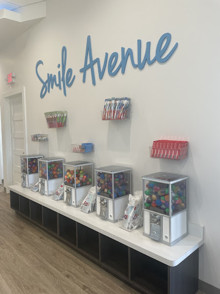 Smile Avenue Family Dentistry - Cypress 5