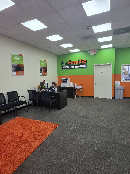 La Familia Auto Insurance