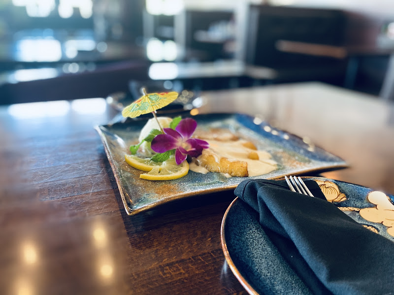 Lotus de Bleu Bistro 4
