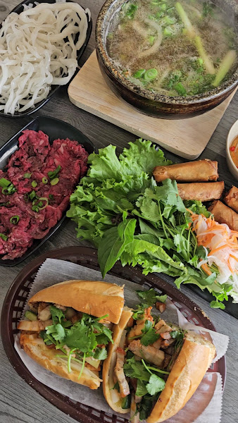 Van Banh Mi 2