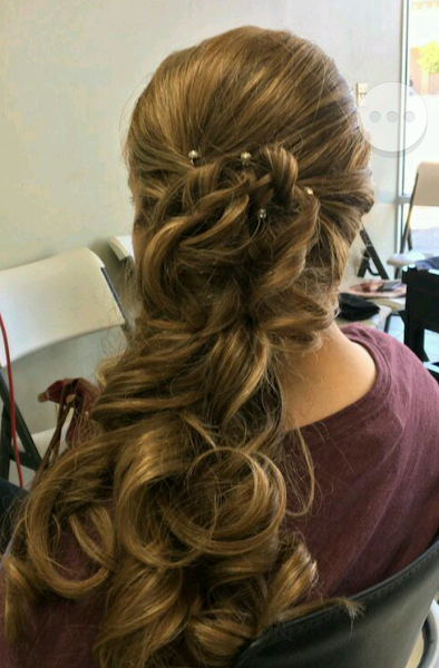 J N Hair Salon 3