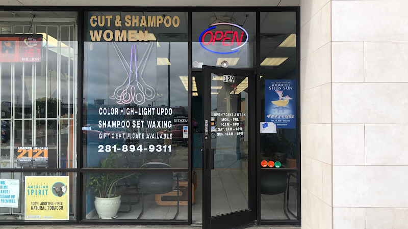 Haum Salon By Joey Cox & Co. 5