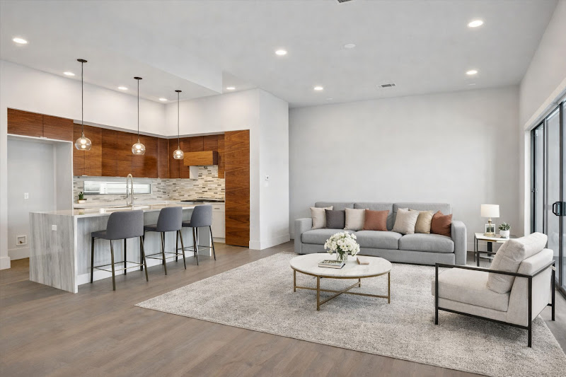 Ms. Houston Real Estate 4