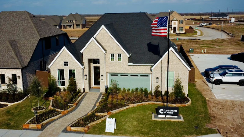 Angie Farish, Bilingual Real Estate Agent 3