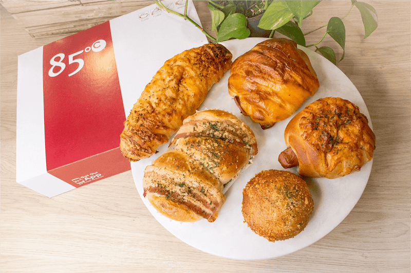 85°C Bakery Cafe-Eldridge Town Center 3