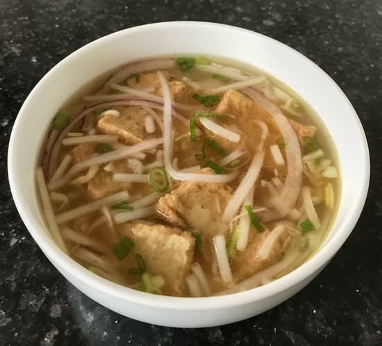 Nom Nom Noodles 5