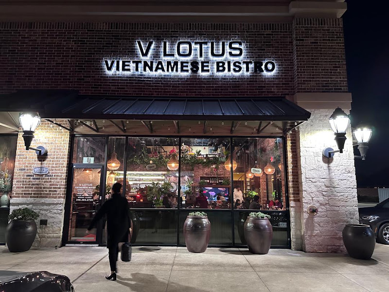 V Lotus