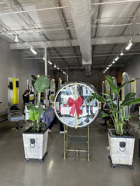 SALON Per Se 4
