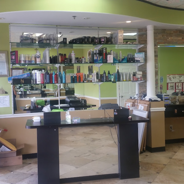 Top T & Y Salon 4