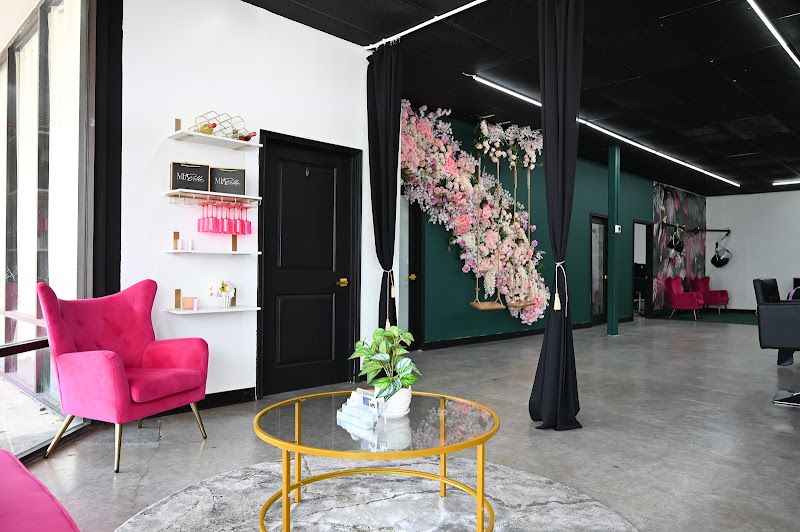 Mia bella studios 3