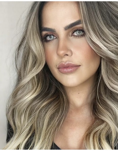 V V Salon
