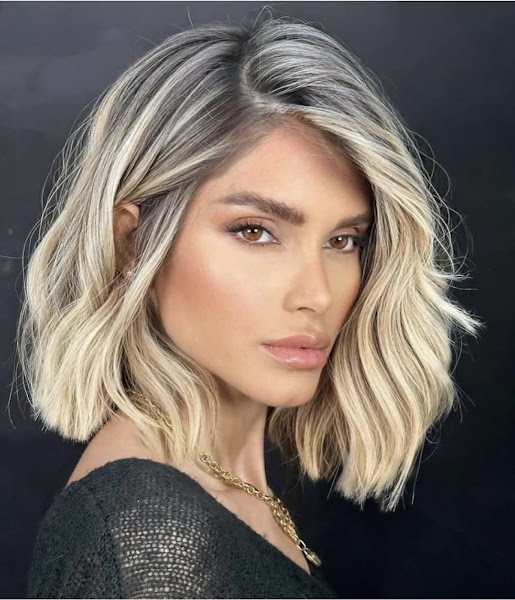 V V Salon 4