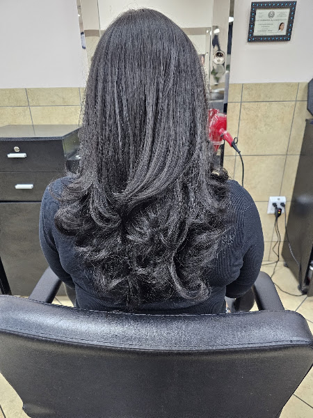 SH Salon - Bunker Hill Location 4