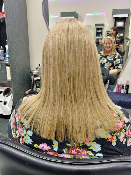 L T Hair Studio 2