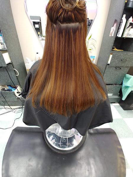 L T Hair Studio 4