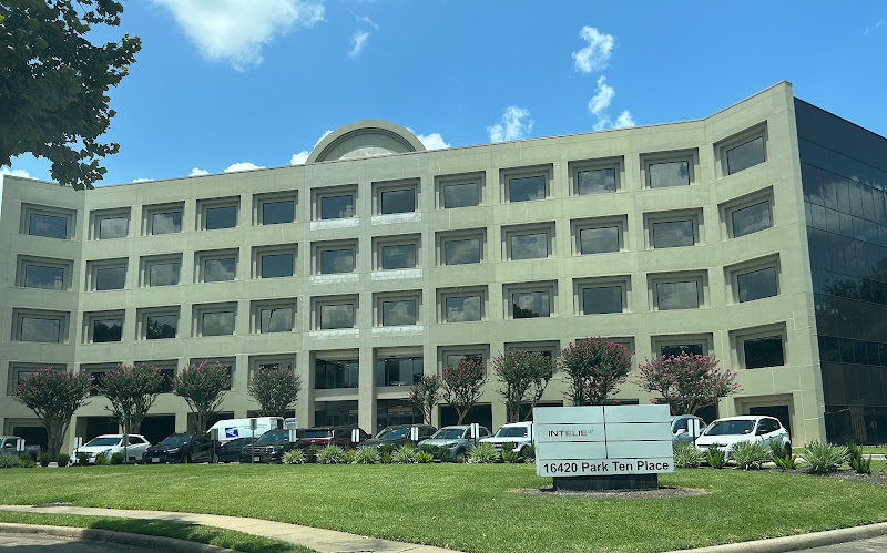 Assisting Hands Home Care - Serving West Houston & Surrounding Areas 5